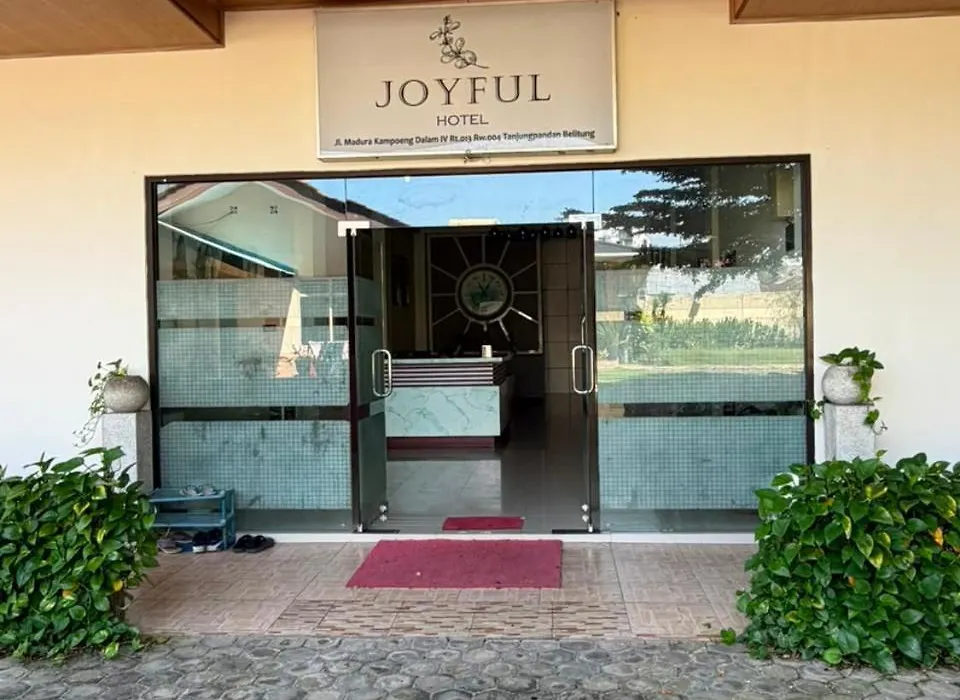 Joyful Hotel-1